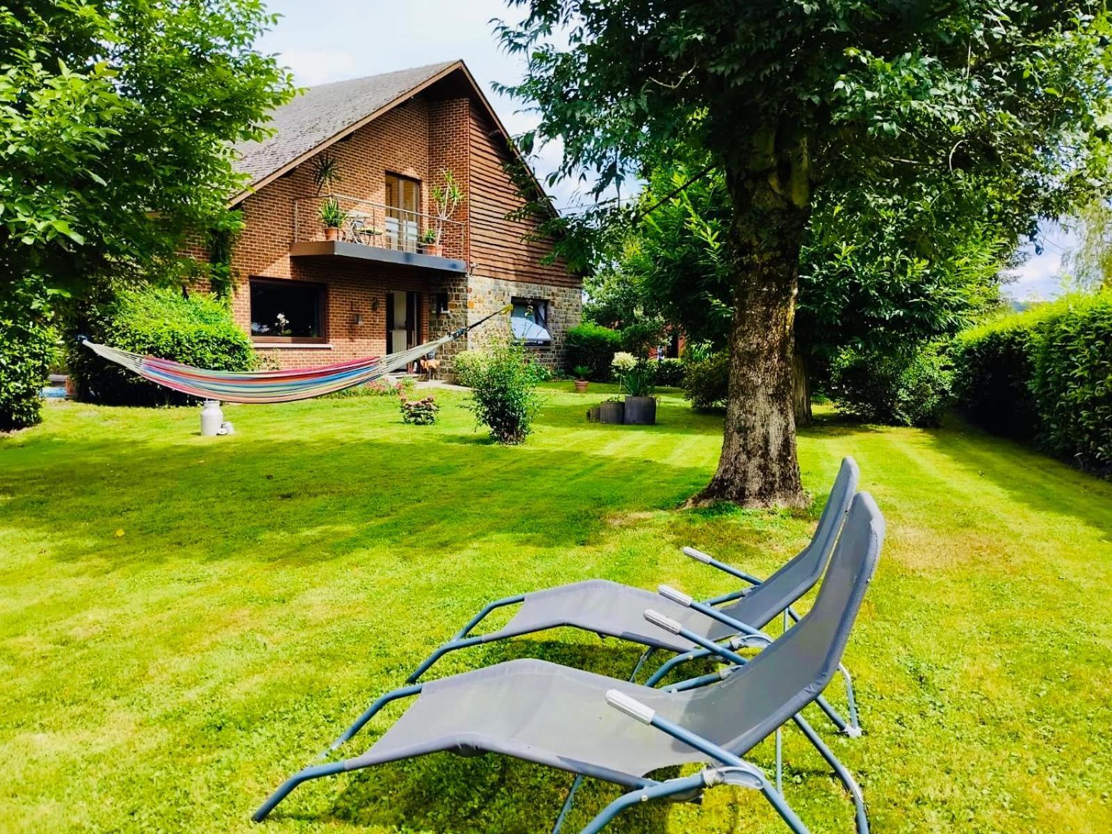 Les Eglantines Homestay